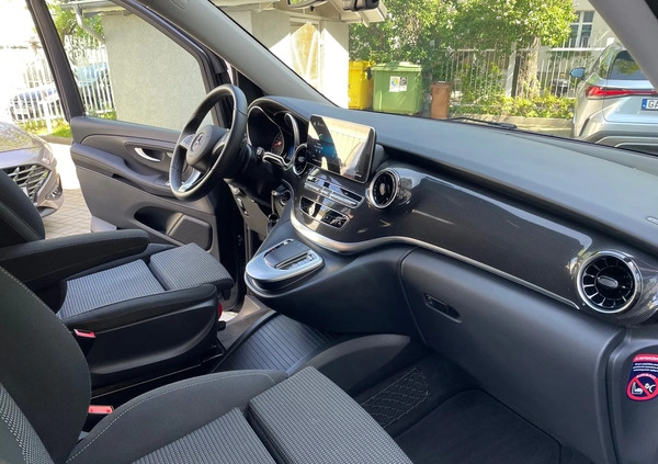 Mercedes-Benz Klasa V cena 258300 przebieg: 36700, rok produkcji 2022 z Sopot małe 67